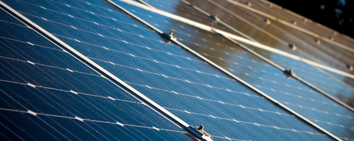 What Are the Benefits of Solar Panels on Commercial Buildings? image