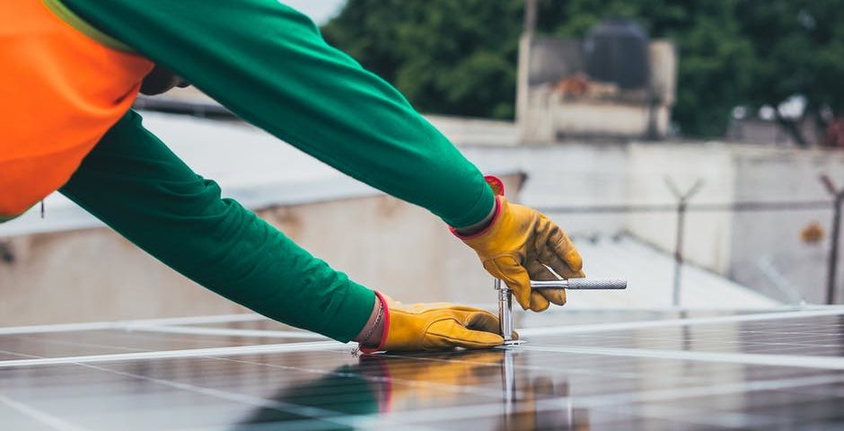 3 Tips for Installing Solar Panels On Your Commercial Property