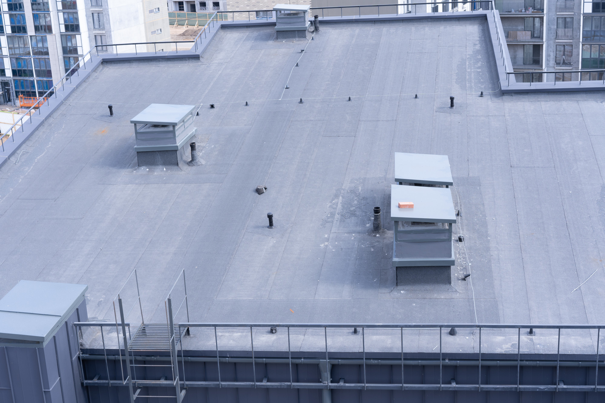 The Reason Why Commercial Buildings Have Flat Roofs